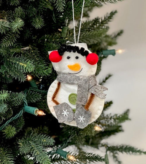 felt-snowman-ornament-